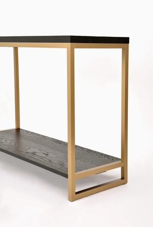 Czarna konsola z drewna bukowego